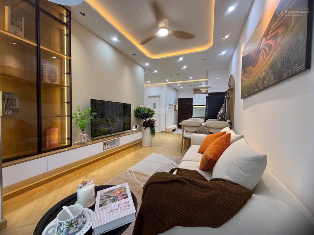 Cho thuê gấp căn hộ sky garden 3, nhà đẹp giá rẻ view sông 2pn 2wc giá 12tr/tháng.  0777 928 ***