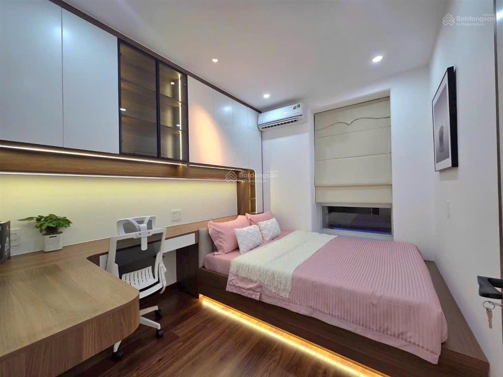 Cho thuê căn hộ sky garden 3pn, full nội thất, vào là ở liền, nhà mới 99% 0777 928 *** mr.đức huy