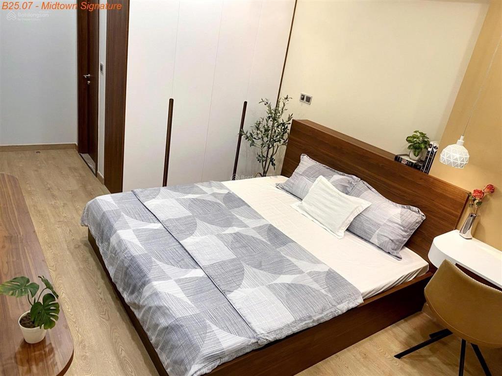 Cho thuê căn hộ midtown 2pn, full nội thất, nhà mới 100%, giá 25tr/tháng  0777 928 *** mr. đức huy