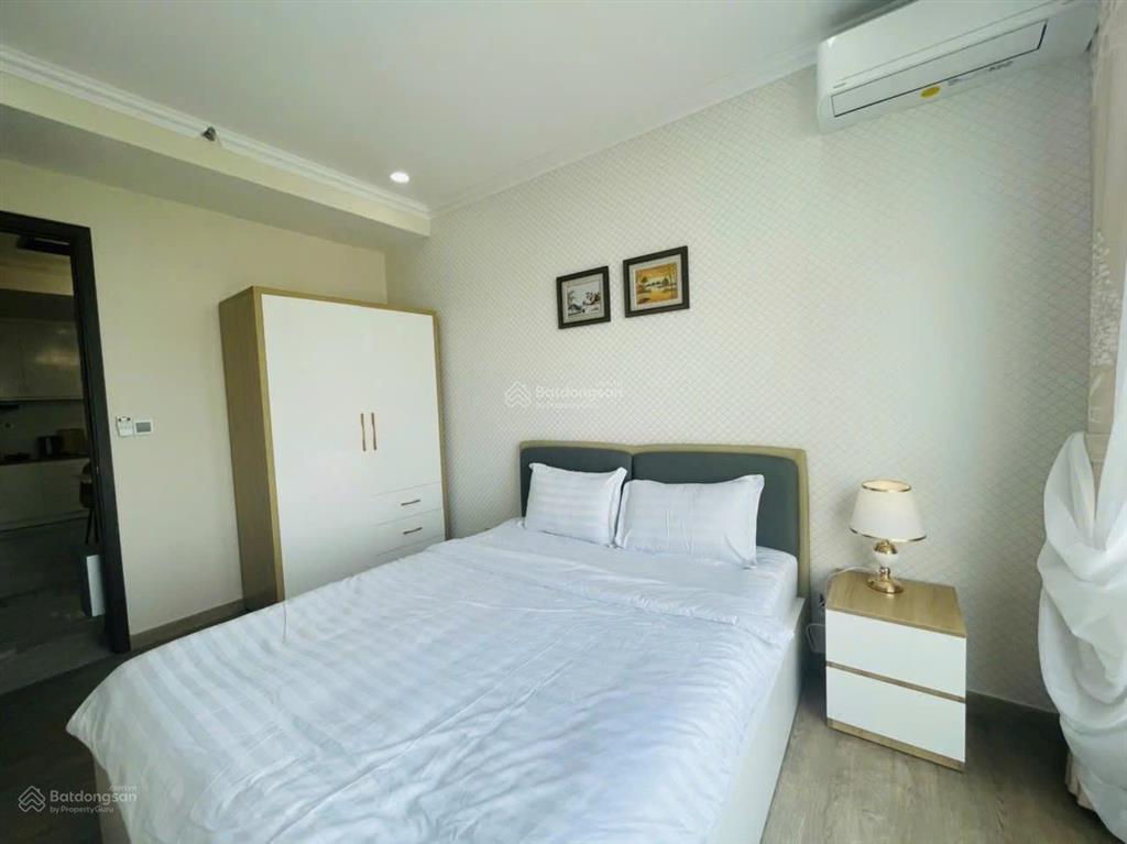 Cho thuê midtown 3pn, căn góc,135m2, giá 50tr/tháng,full nội thất cao cấp,nhà mới + ảnh thật 100%