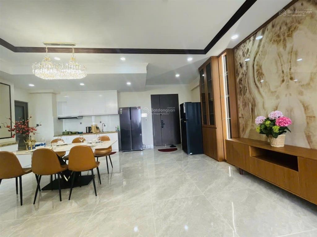 Cho thuê midtown 3pn, căn góc,135m2, giá 50tr/tháng,full nội thất cao cấp,nhà mới + ảnh thật 100%