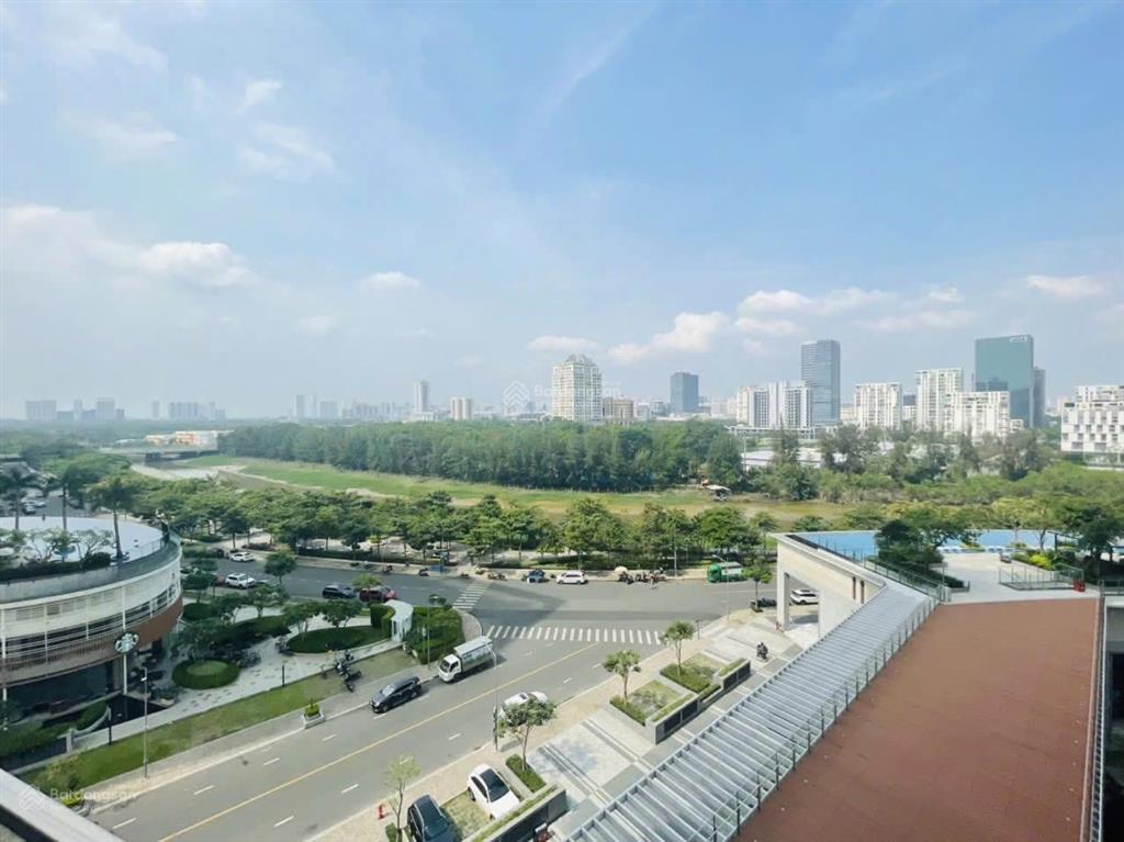 Cho thuê midtown 3pn, căn góc,135m2, giá 50tr/tháng,full nội thất cao cấp,nhà mới + ảnh thật 100%