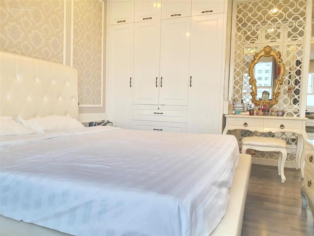 Cho thuê căn hộ sunrise city view, 5pn, 4wc full nội thất + nhà mới 100%,  0777 928 ***