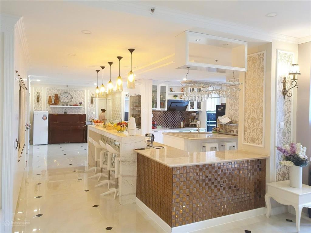 Cho thuê căn hộ sunrise city view, 5pn, 4wc full nội thất + nhà mới 100%,  0777 928 ***
