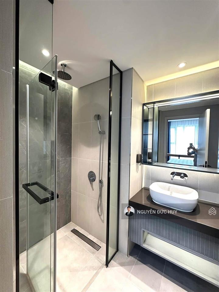 Cho thuê căn hộ midtown 2pn, full nội thất cao cấp, nhà mới + ảnh thật 100%  0777 928 ***