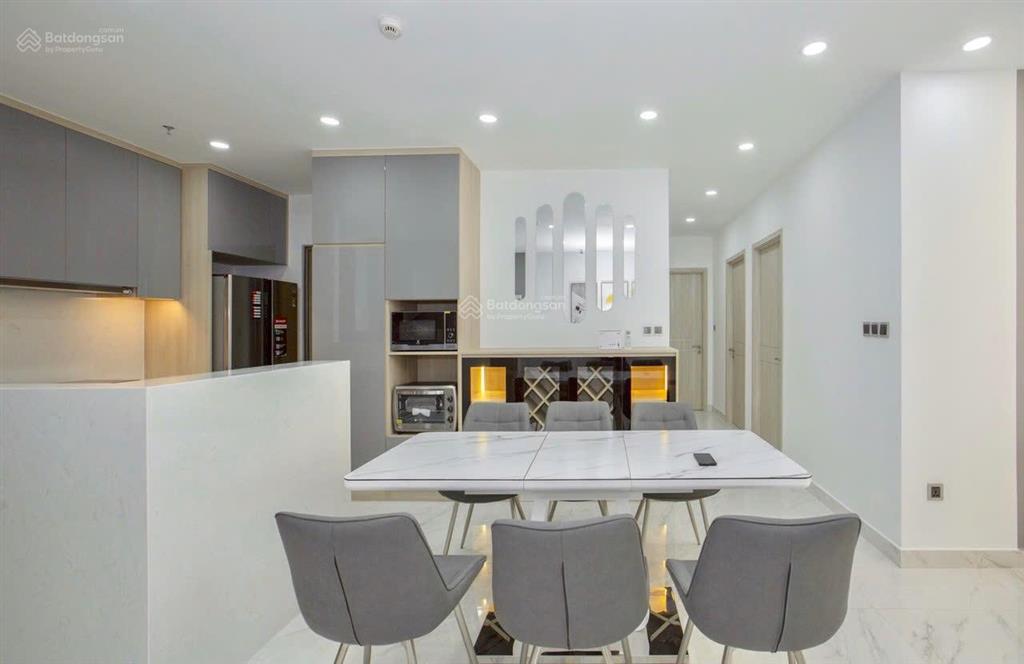 Cho thuê midtown 3pn,1plv căn góc, 135m2, giá 45tr/tháng, nhà full nội thất cao cấp. 0777 928 ***