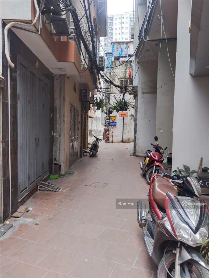 Cực hiếm! bán đất ở kim giang, hoàng mai, 60m2, mt 5.5m, giá 16.9 tỷ, oto vào nhà, 30m ra mặt phố