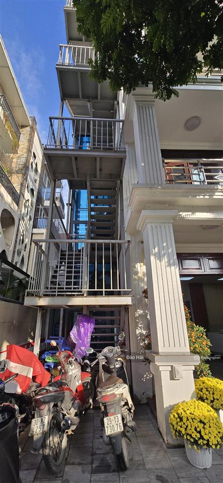 Bán biệt thự linh đàm, 210m2, 5 tầng, thang máy, giá 63 tỷ, view công viên, 100m ra cc melodi