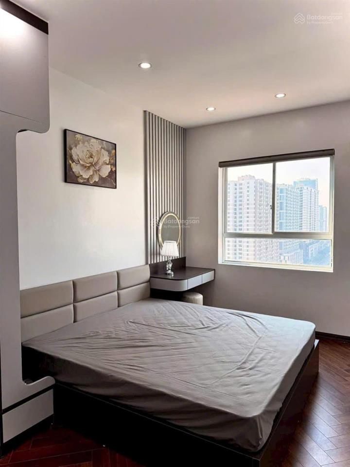 Chính chủ bán gấp căn hộ 2 ngủ tòa b2 hud2 tây nam linh đàm, 68m2, giá 5.47 tỷ, tòa vip linh đàm