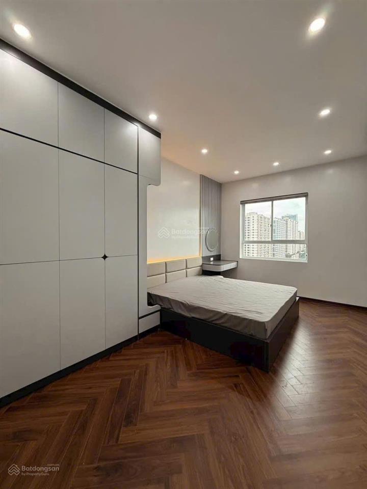 Chính chủ bán gấp căn hộ 2 ngủ tòa b2 hud2 tây nam linh đàm, 68m2, giá 5.47 tỷ, tòa vip linh đàm