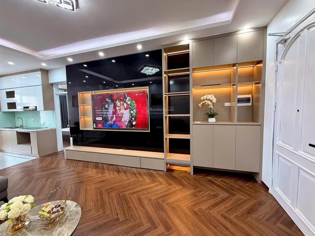 Chính chủ bán gấp căn hộ 2 ngủ tòa b2 hud2 tây nam linh đàm, 68m2, giá 5.47 tỷ, tòa vip linh đàm