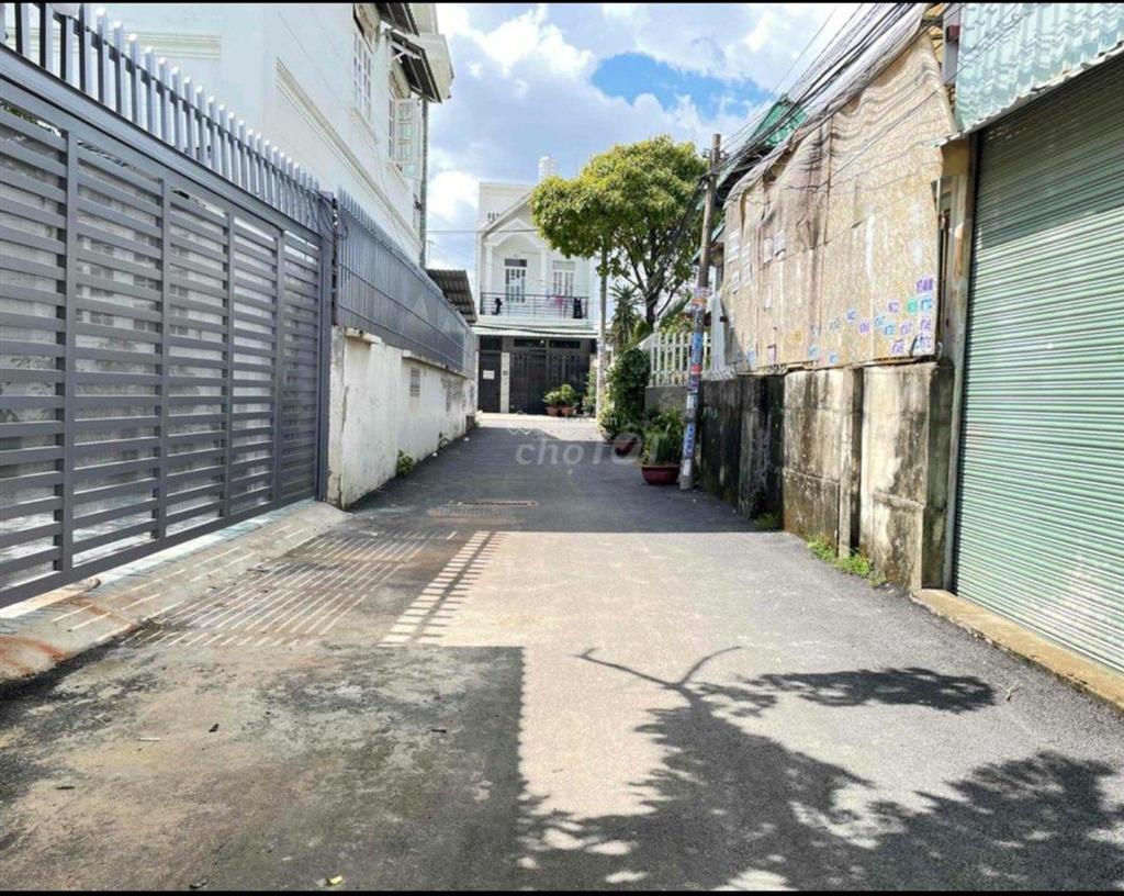 Thạnh xuân 25, chợ ủy ban, 101m2 thổ cư full. không dính quy hoạch