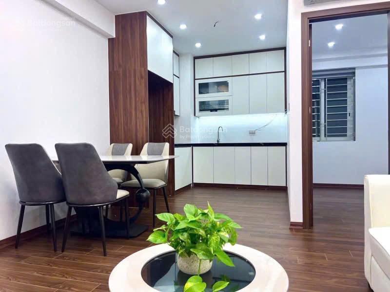 Bán căn hộ 3pn, 2vs diện tích 95m2 cc học viện quốc phòng có slot ô tô vĩnh viễn giá 8,5 tỷ