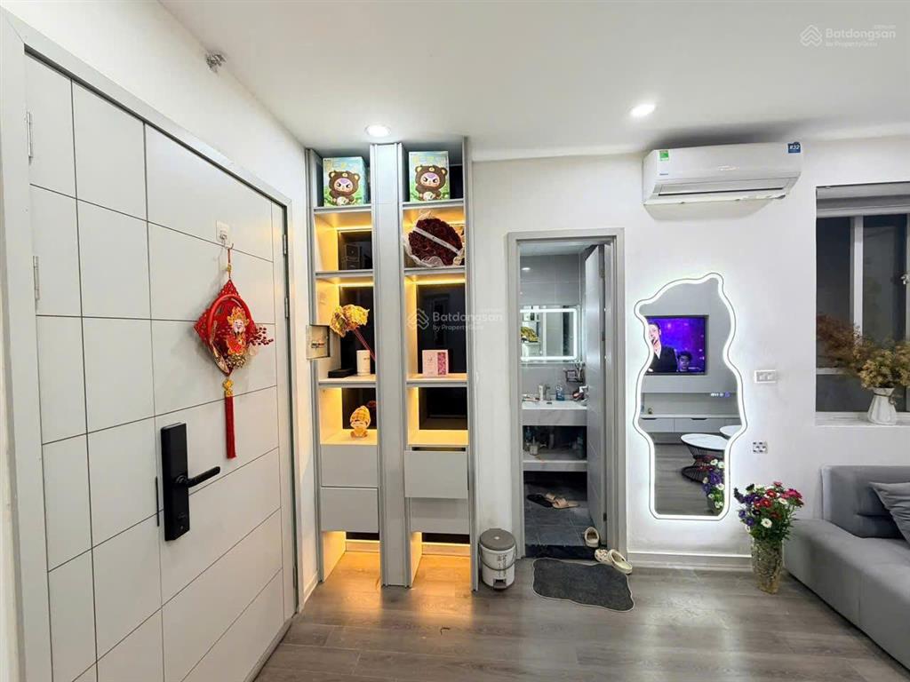 Bán căn hộ chung cư tòa ct1a tại thành phố giao lưu diện tích 58m2, 2 phòng ngủ giá 4,75 tỷ