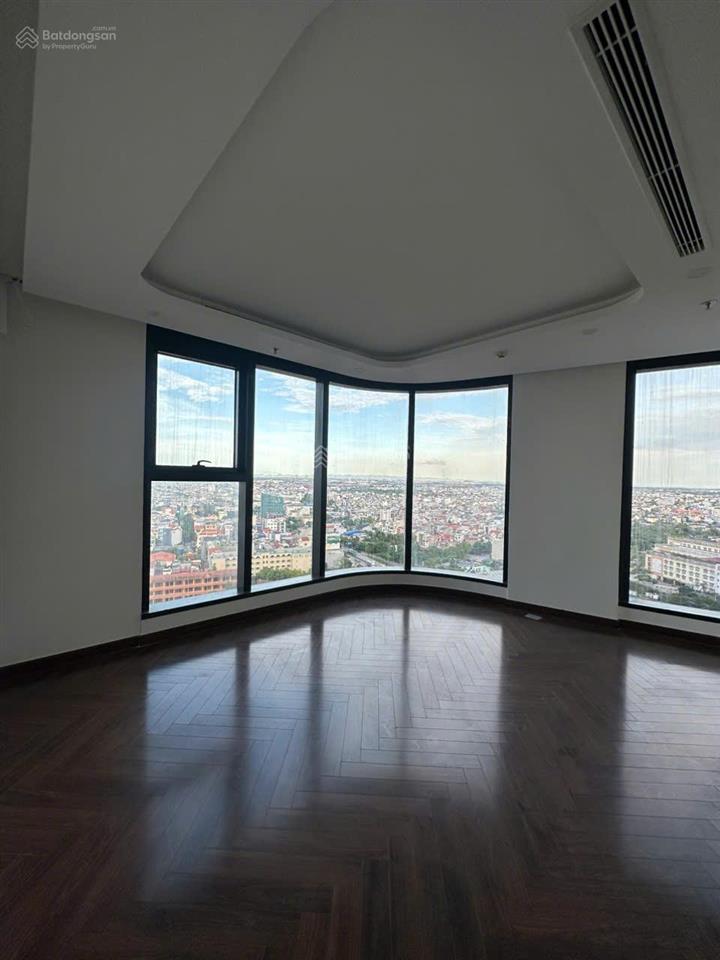Bán căn góc diamond crown doji 81m² 2pn view hồ giá dưới 6 tỷ