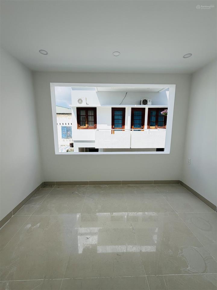 Bán nhà mới đầu ngõ hẻm phương sài trung tâm thống nhất phường tây nha trang giá chỉ 4 tỷ
