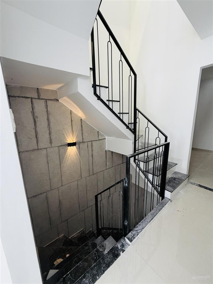 Bán nhà mới đầu ngõ hẻm phương sài trung tâm thống nhất phường tây nha trang giá chỉ 4 tỷ