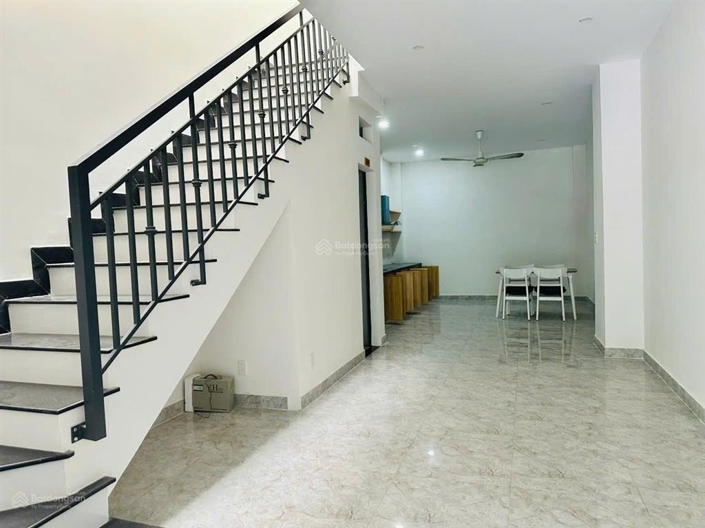 Bán nhà mặt đường b9 khu đô thị vcn phước long 2 nha trang, giá tốt khu vực chỉ 6 tỷ
