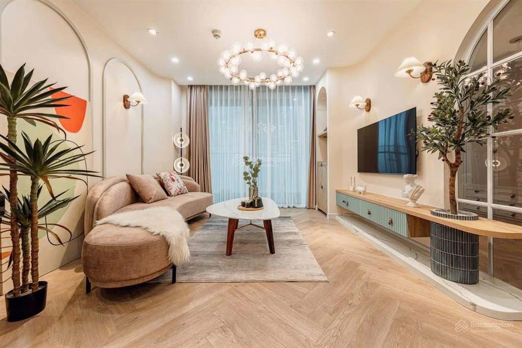 Chính chủ cho thuê 2pn, toà kosmo, giá từ 15 triệu tầng trung view thoáng, có slot oto