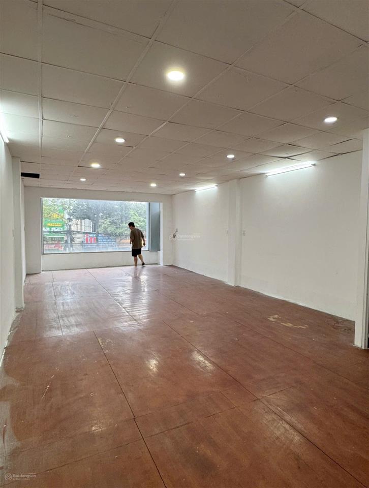 5x24 cho thuê nhà mặt tiền đường đồng khởi phường tam hiệp
