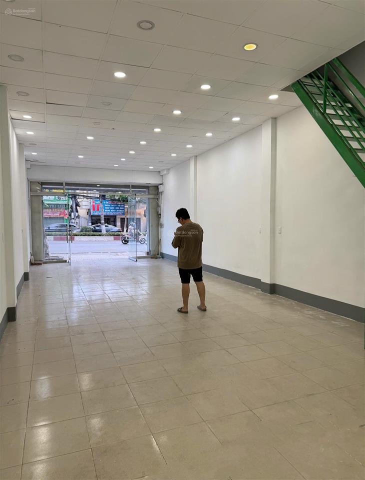 5x24 cho thuê nhà mặt tiền đường đồng khởi phường tam hiệp
