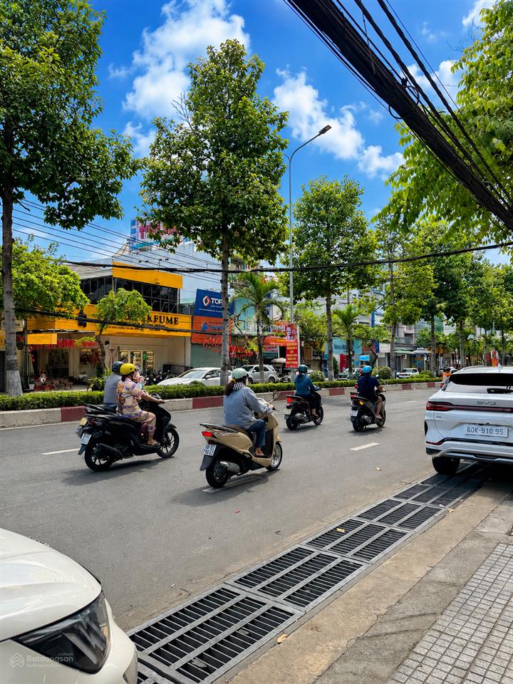 5x24m chính chủ cho thuê mặt tiền đẹp đường đồng khởi, phường tam hiệp