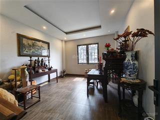 Hết nước chấm! nhà 45m, phân lô, ô tô đỗ cửa, phố lê trọng tấn chỉ 11 tỷ