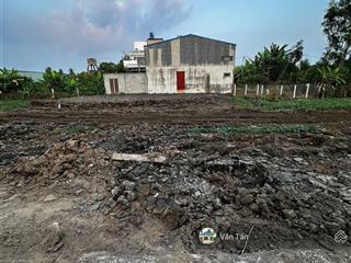 Cần tiền bán gấp 116m2 đất thổ giá 560tr tại mỹ yên, bến lức. cách ql1a chỉ 200m. shr, mua bán liền