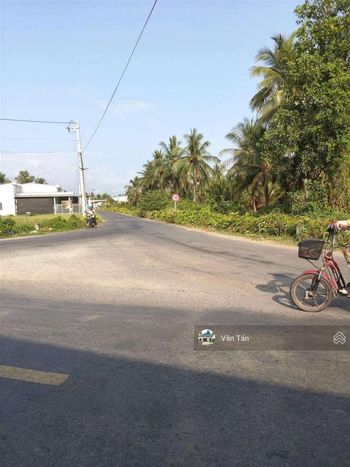 Gần sân bay cần thơ còn lô đất ngộp giá 540tr/100m2, nằm trong kdc hiện hữu. shr, công chứng liền.