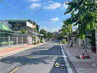 Chủ thanh lý ts 420tr, bán 2 lô ngay tt vĩnh châu, sóc trăng kế trường nguyễn khuyến. 105m2 shr