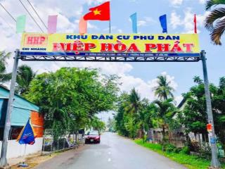 Đất ngay kdc hòa hiệp phát 106m2/320tr, đường nhựa số, phường phú hưng, bến tre. sổ riêng đã tách