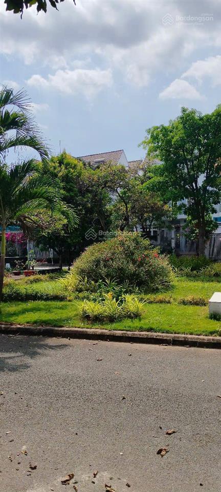 Bán biệt thự song lập khu giáo viên trường chuyên lê hồng phong đào sư tích, xã phước lộc nhà bè