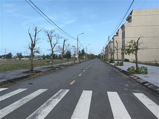 Bán đất biển điện dương, dt 100m2, giá 3.1 tỷ, đường 13.5m, đối diện shophouse, đi bộ ra biển