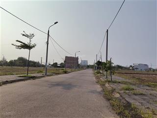 Hot!!! đất biển đn 110m2,giá 3.05 tỷ, đường 7.5m,nhìn thấy sông cổ cò, cách biển viêm đông 2 km.