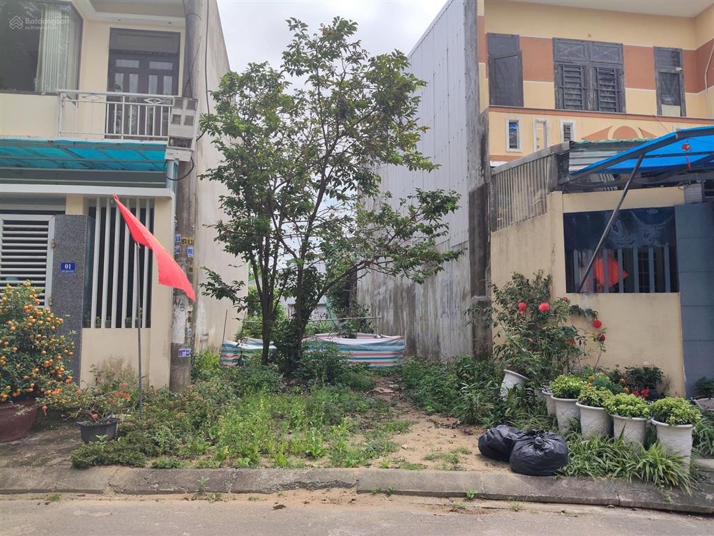 Đất chợ vĩnh điện, dt 127.5m2, giá 2.1 tỷ bằng lô đất bê tông điện nam, đường 7.5m, thoáng 2 mặt