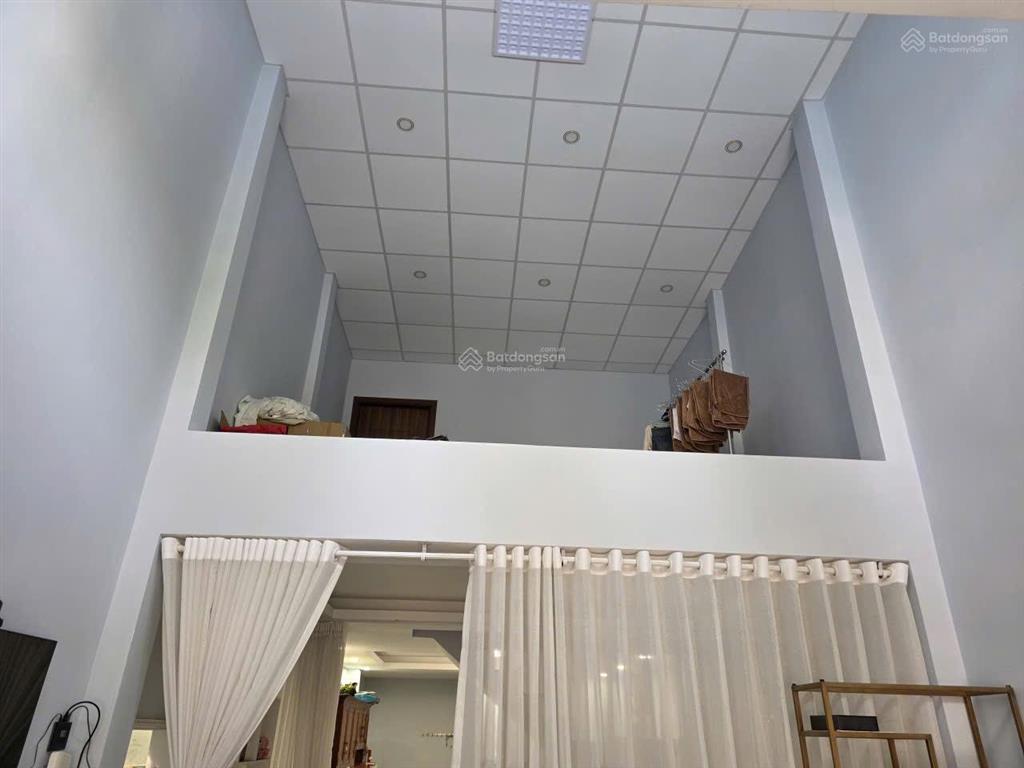 Bán nhà mặt phố 12, đường đông hưng thuận 31, 6,2 tỷ, 42m2, tốt