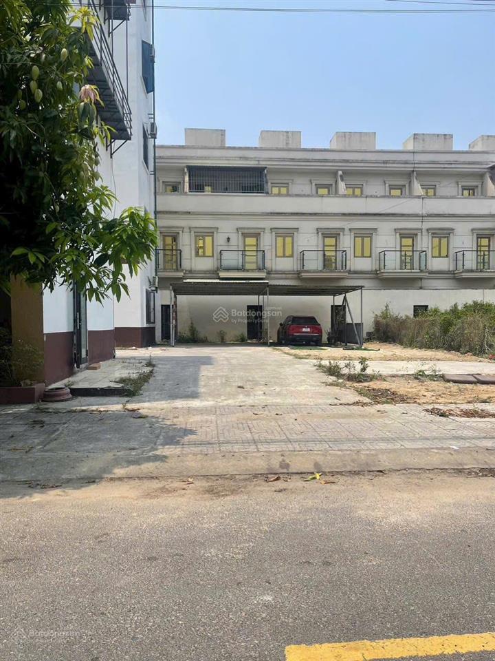Bán dn tại lakeside palace, 4,05 tỷ, 100m2 siêu hot