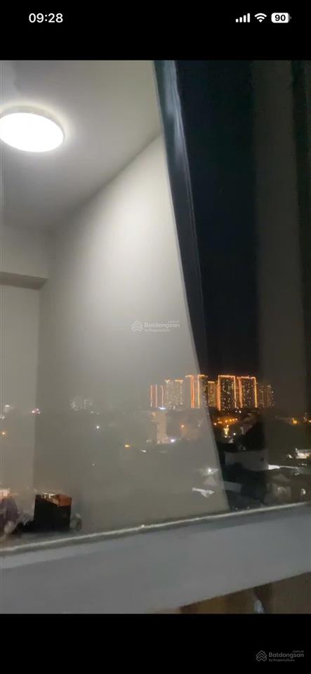 Bán gấp căn hộ chính chủ giao nhà ngay, miễn trung gian