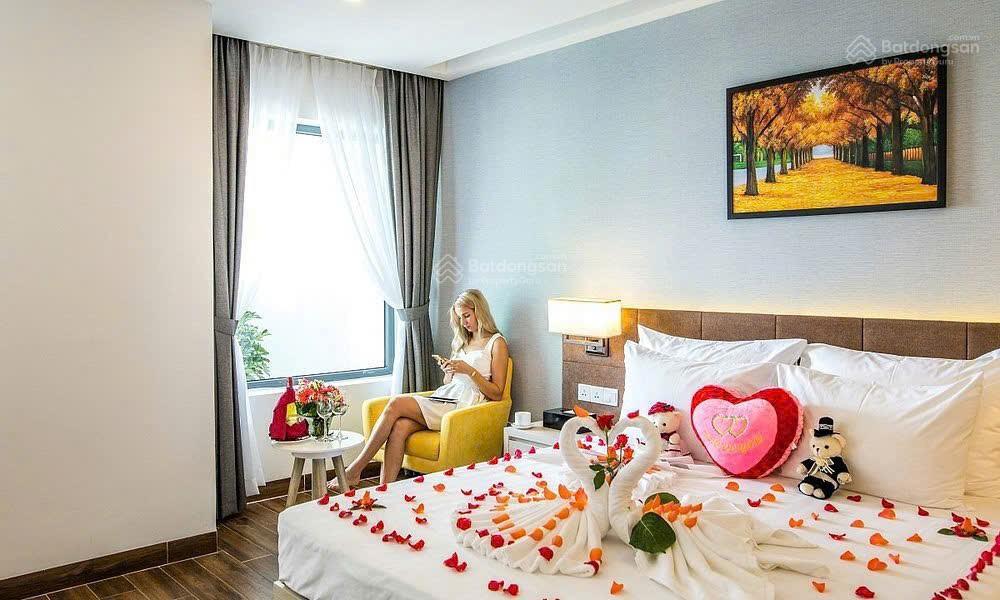 Bán khách sạn 4 sao đường bãi dương  nha trang  khánh hoà