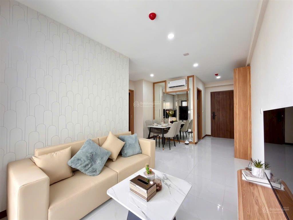 Bán cc tại diamond boulevard, 2,619 tỷ, 64.83m2, 2pn, 2wc, chính chủ, hot!