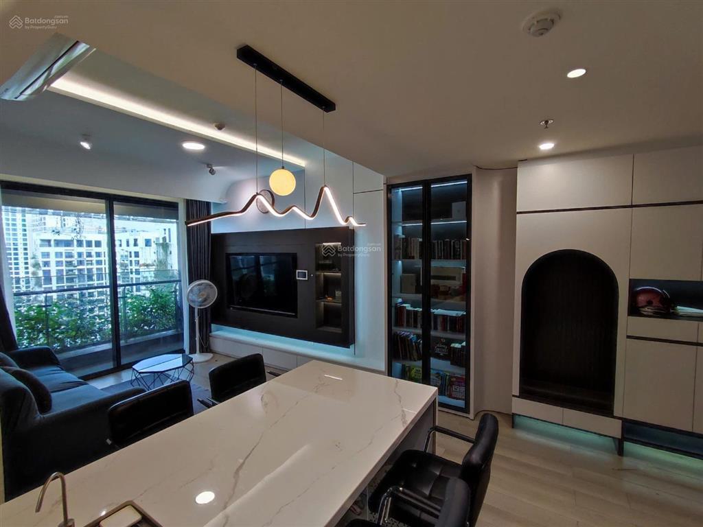 Vinhomes grand park  lumiere boulevard 2pn, 2wc, 73,9m2, sang trọng full nội thất