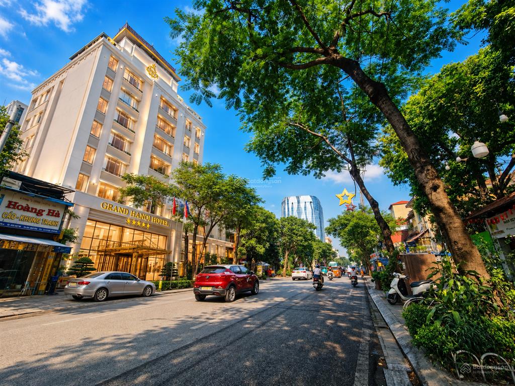 Siêu phẩm ba đình nguyễn thái học 530m mặt tiền 22m cực hiếm dòng tiền khủng