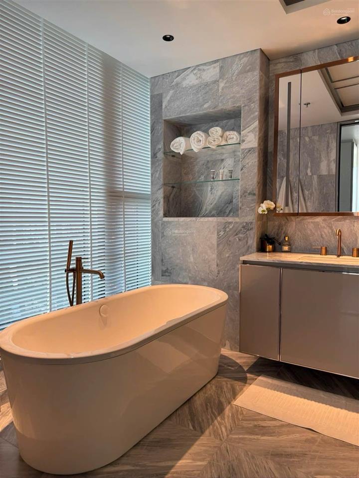 Cho thuê 2pn 2wc 92m2 grand marina sài gòn quận 1 full nội thất sang trọng