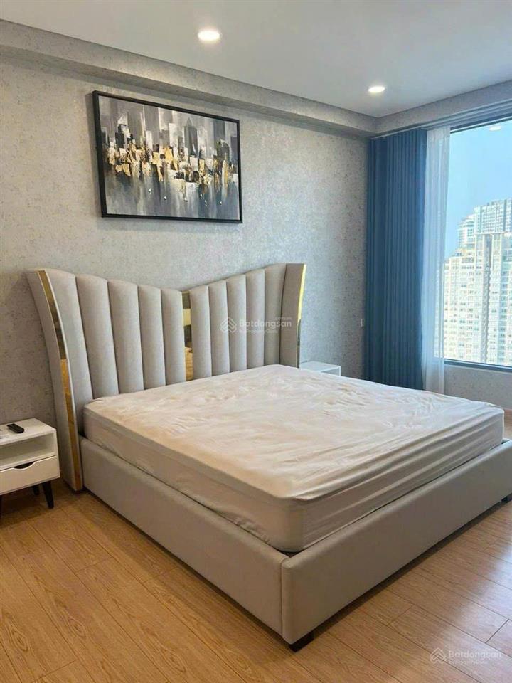 Cho thuê 2pn + 1 phòng kho 2wc sunwah pearl 90 nguyễn hữu cảnh bình thạnh