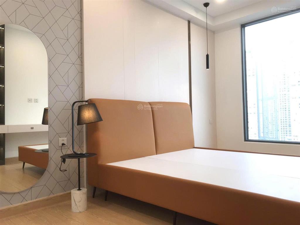 Cho thuê 2pn+1 kho, 2wc 107m2 sunwah pearl nguyễn hữu cảnh bình thạnh