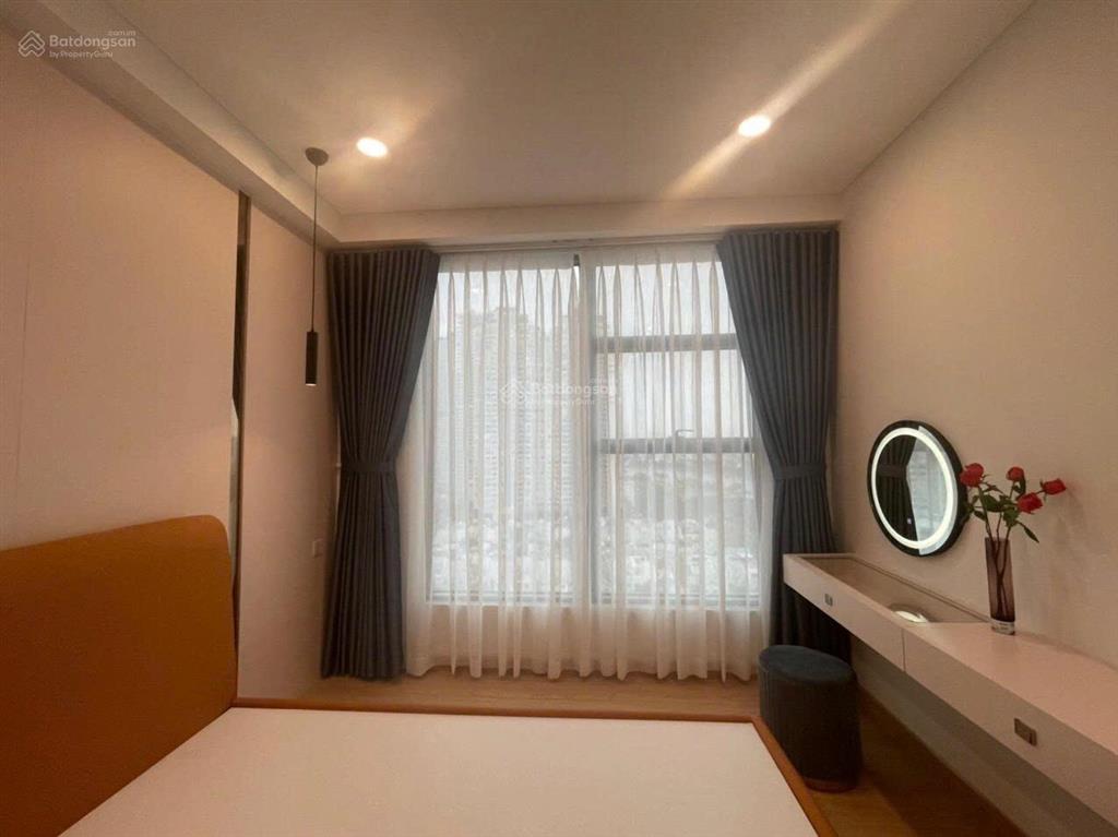 Cho thuê 2pn+1 kho, 2wc 107m2 sunwah pearl nguyễn hữu cảnh bình thạnh