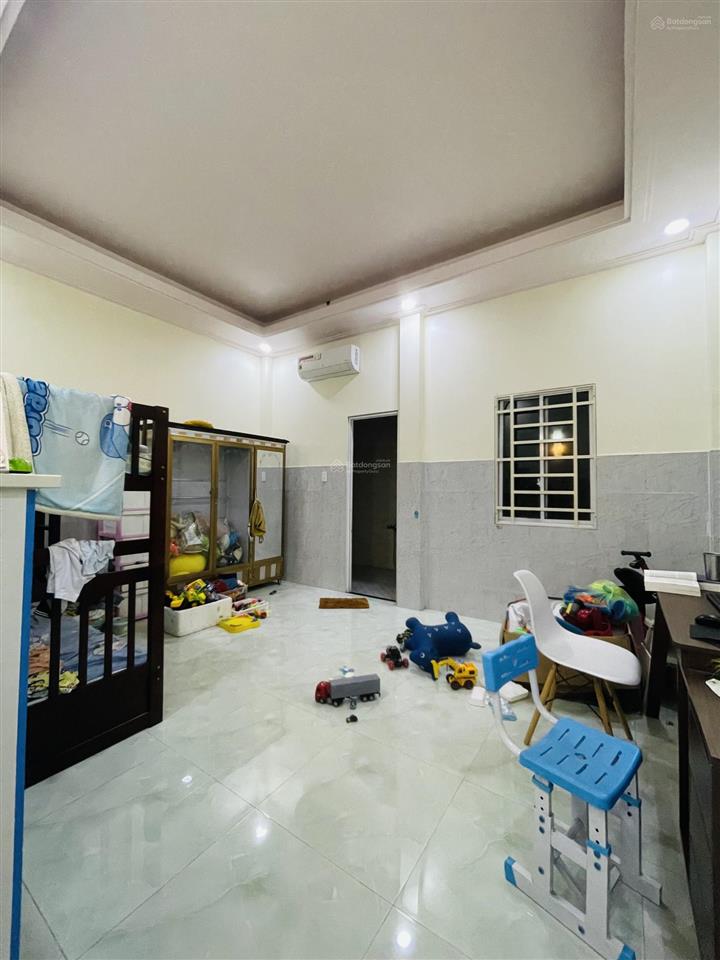 Cần bán nhà (shr) ngang 5m đường apđ25 ngay trường đại học nguyễn tất thành, 5x18m, đường 5m