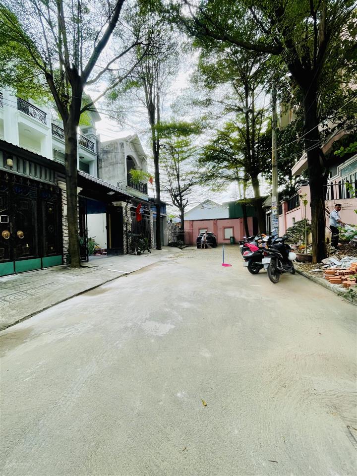 Ngộp bank bán gấp lô đất(shr) khu phân lô đường thạnh lộc 41 ngay cao đẳng điện lực, 67m2, đường 6m