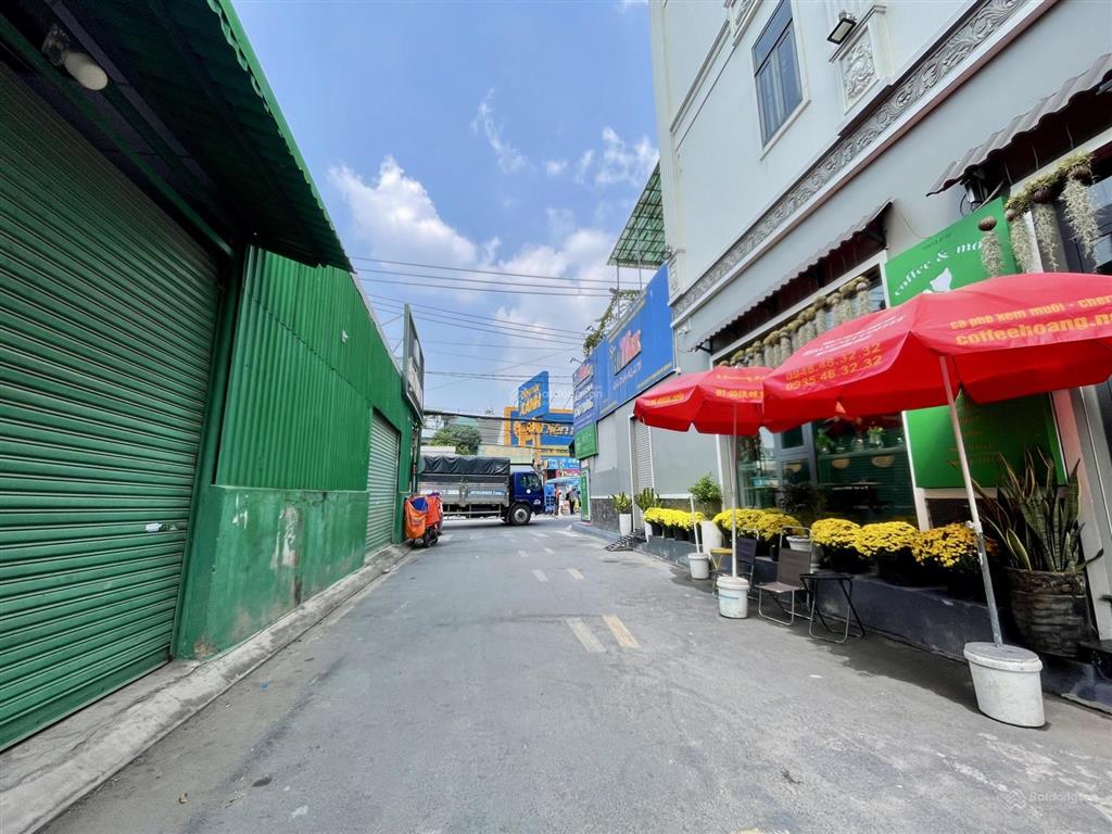 Cần bán gấp lô đất(shr) 1 xẹc hà huy giáp khu phân lô vip, 4x16 full thổ cư, đường 8m