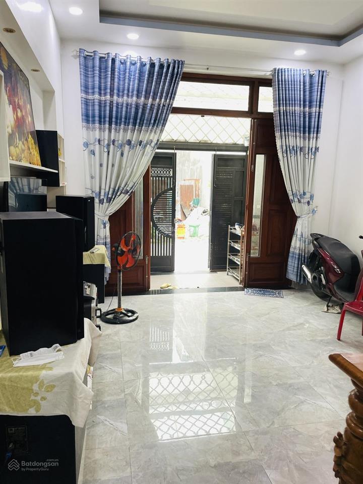 Bán gấp nhà (shr) 1 xẹc ngắn tx22 ngay chợ minh phát, 4,5x16, 4 tầng, đường 7m